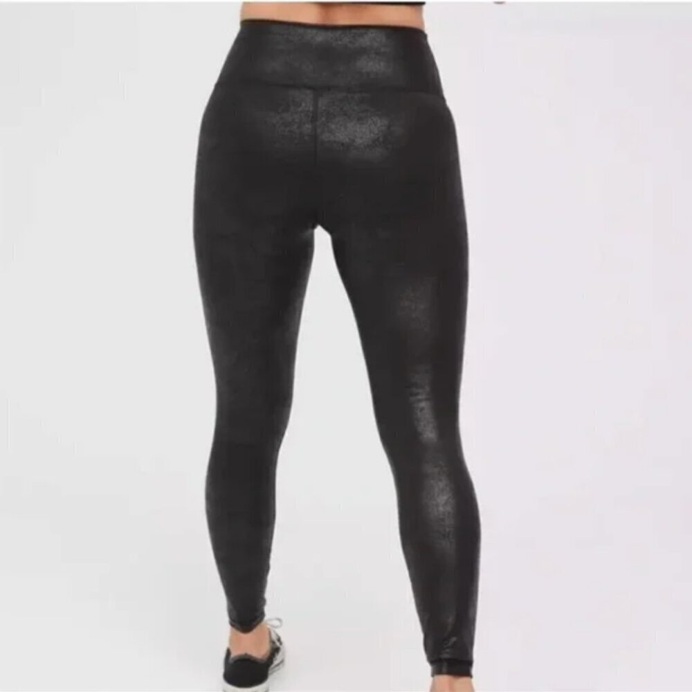 NWT OFFLINE by aerie | The Hugger High Waist Crossover Crackle Legging - Size M - Picture 2 of 11